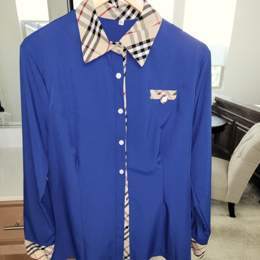 Blue Blouse, size Extra Large, CBR collection